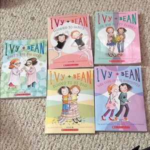 Scholastic Ivy + Bean Colorful Book Collection